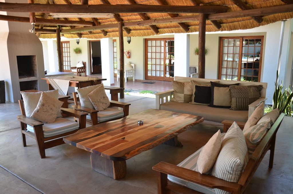 Stoep Cafe Guest House Komatipoort Exterior photo